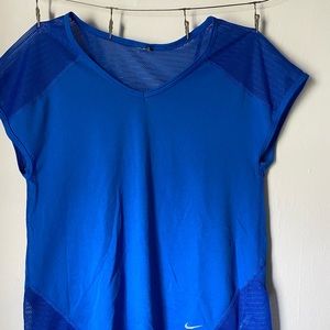 NIKE Dri Fit V-Neck Training Top Mesh Cap Sleeves